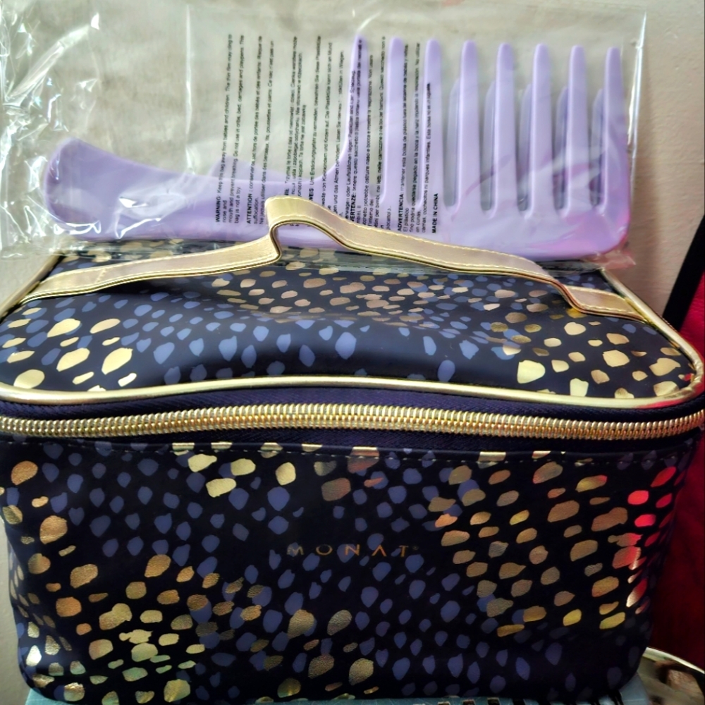 Monat set